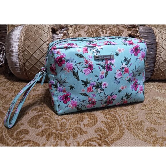 👉LAST CHANCE‼️Steve Madden Cosmetic Bag Light Blue Floral Double Zip Weekender - Picture 1 of 14